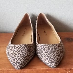 NEW Leopard Print Aviee Flats